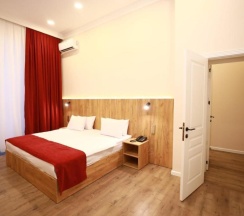 Номер Standard в Malakan Hotel