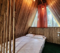 Дом 1023 в Шелест Inn