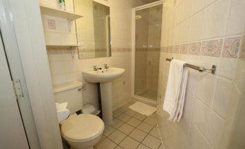 Пятиместный номер Standard в The Ridgemount Hotel