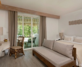 Двухместный номер Deluxe Garden двуспальная кровать в Eden Beach Khaolak Resort and Spa A Lopesan Collection Hotel