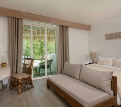 Двухместный номер Pool Access Deluxe Garden двуспальная кровать в Eden Beach Khaolak Resort and Spa A Lopesan Collection Hotel