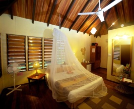 Бунгало с видом на океан в Club Fiji Resort