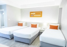 Трёхместный номер Standard с балконом в Koon Hotel Sukhumvit