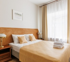 Уютный номер с двуспальной кроватью в Имидж