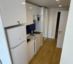 Трёхместный номер Deluxe с балконом и с видом на море в Апарт-отель MyGeorgia LLC Orbi City