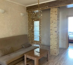 Апартаменты с балконом в Море солнца