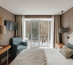 Стандарт с 1 двуспальной кроватью, вид на сад (2 этаж) в Vania rooms