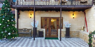 Теберда: Гостевой дом Golden House