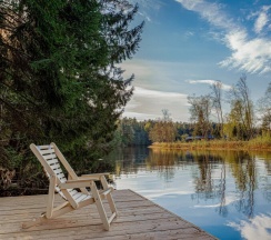 А-фрейм с террасой и купелью в Orsha River Club