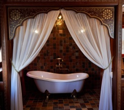 Номер люкс Махарадж в Здрава дача