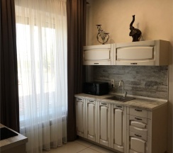 Апартамент Улучшенный в Артик