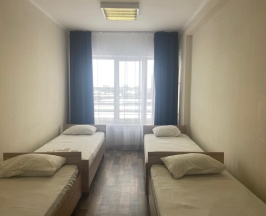 Кровать в 4-местном общем мужском номере в Smart Hotel KDO Екатеринбург