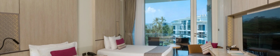Четырёхместный номер Executive с балконом в Splash Beach Resort