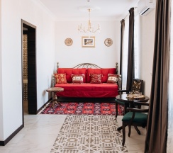 Тематический Трехместный Комфорт в Крыжовник