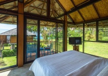 Вилла с балконом в Tinidee Hideaway Tonsai Beach Krabi