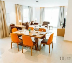 Четырёхместные апартаменты Premium с 2 комнатами в HE Hotel Apartment