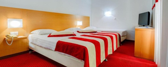 Семейный номер Standard в Belver Beta Porto Hotel