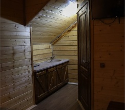 4-местн. в домике (4разд. кровати) № 25 №26 цена за номер в Горные Забавы