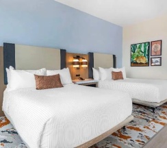 Номер Standard в Cambria Hotel Austin Downtown