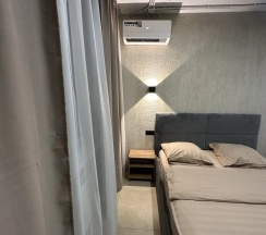 Трехместный номер с двуспальной и односпальной кроватью в Express