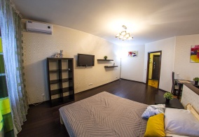 Апартаменты RENT-сервис (Рент-сервис) на Жукова 101/1 в Омске