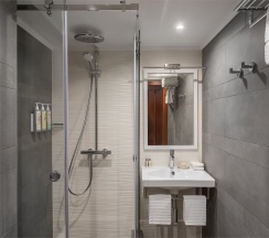 Семейный люкс в Renartiss Isaakiy St. Petersburg hotel