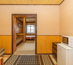 Четырёхместный семейный номер Standard с балконом в Георгиевский