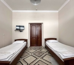 Двухместный Эконом с двумя раздельными кроватями в Парма