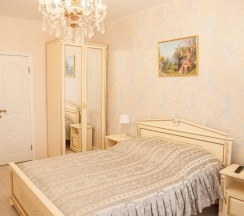 12. Люкс с видом на город в Купеческий двор