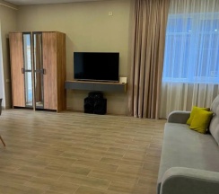 Коттедж с 6 комнатами с балконом и с видом на горы в Dolina 560