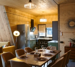 Дом с купелью и сауной (до 10 гостей) АТЛАНТ в Berloga Country Resort