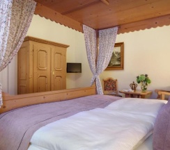 Двухместный номер Standard двуспальная кровать в Hotel Kronprinz Hamburg