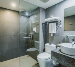 Четырёхместный номер Connecting Deluxe в The Lunar Patong