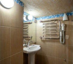 Трехместный номер с 2 раздельными кроватями в Колесо