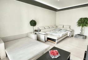 Апартаменты Квартира Двухкомнатная в центре Минска на сутки/недели/месяцы 2 лоджии в Минске