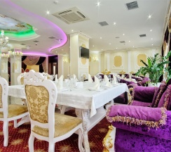 ДеЛюкс включён Бассейн и SPA в Роза ветров