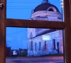 дом с панорамными окнами в Постоялый двор