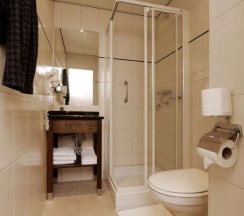 Двухместный номер Standard двуспальная кровать в Best Western Dam Square Inn