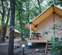 Тент в River Glamp