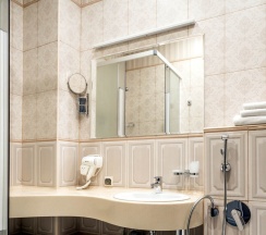 Двухместный стандарт в Капитоlinn