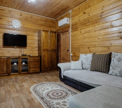 Номер люкс в Золотой лотос