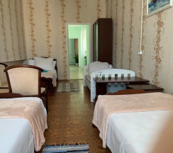 Четырёхместный номер Economy в Maxrooms дача Левитана под Плёсом