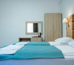 Трёхместный номер Standard в Altaroom