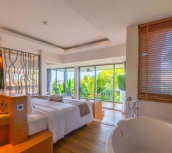 Вилла Pool Deluxe в Crest Resort & Pool Villas