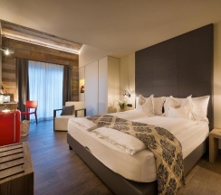 Четырёхместный номер Standard Дуплекс в Hotel Sporting - Family Hospitality