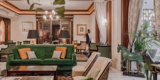 Леваллуа-Перре: Отель Hotel Napoleon