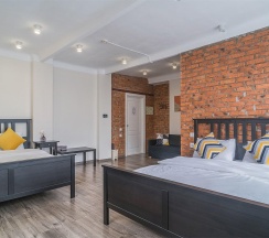 Номер стандарт семейный с 2 двуспальными кроватями в Hot Place Guest House