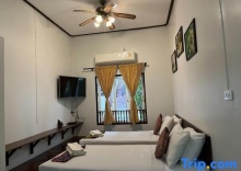 Двухместная студия Deluxe 2 отдельные кровати в Thanicha Resort Amphawa