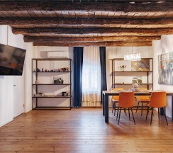 Коттедж с двумя спальнями в Поле