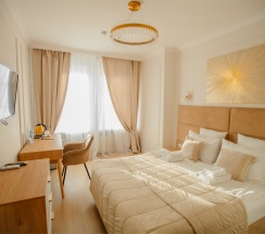DELUXE KING ROOM в Люмьер